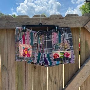 Patchwork short shorts XL